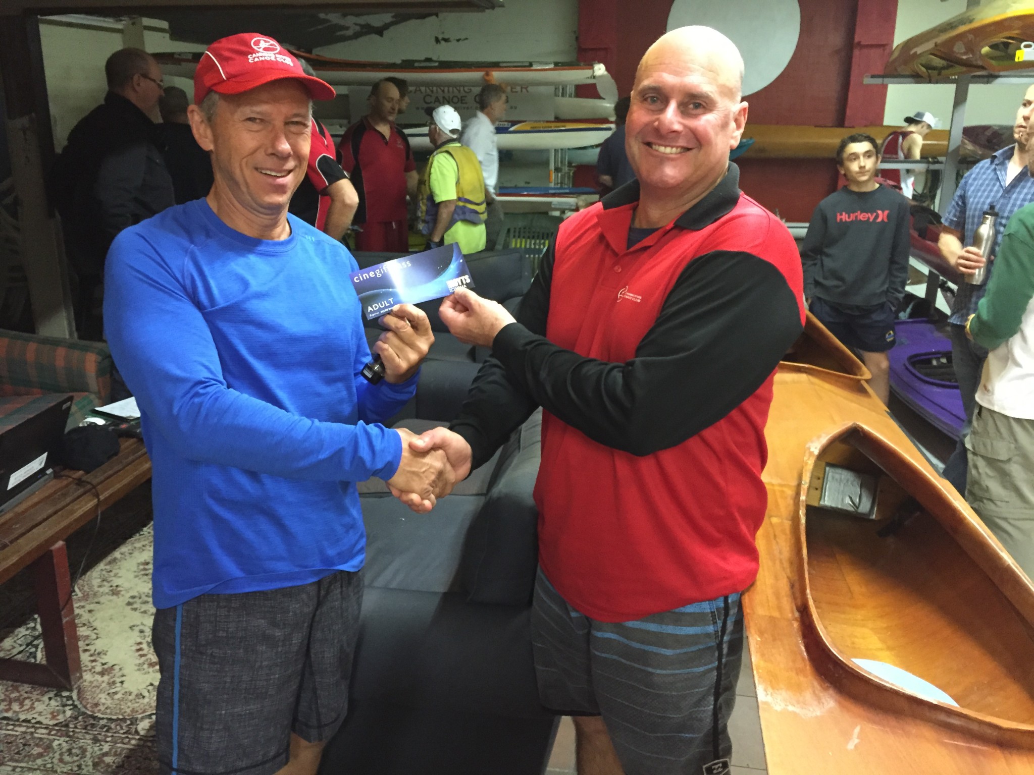 Tuesday 6th October, Club member Peter Burge presenting tonight winner Lloyd Noel with a movie voucher