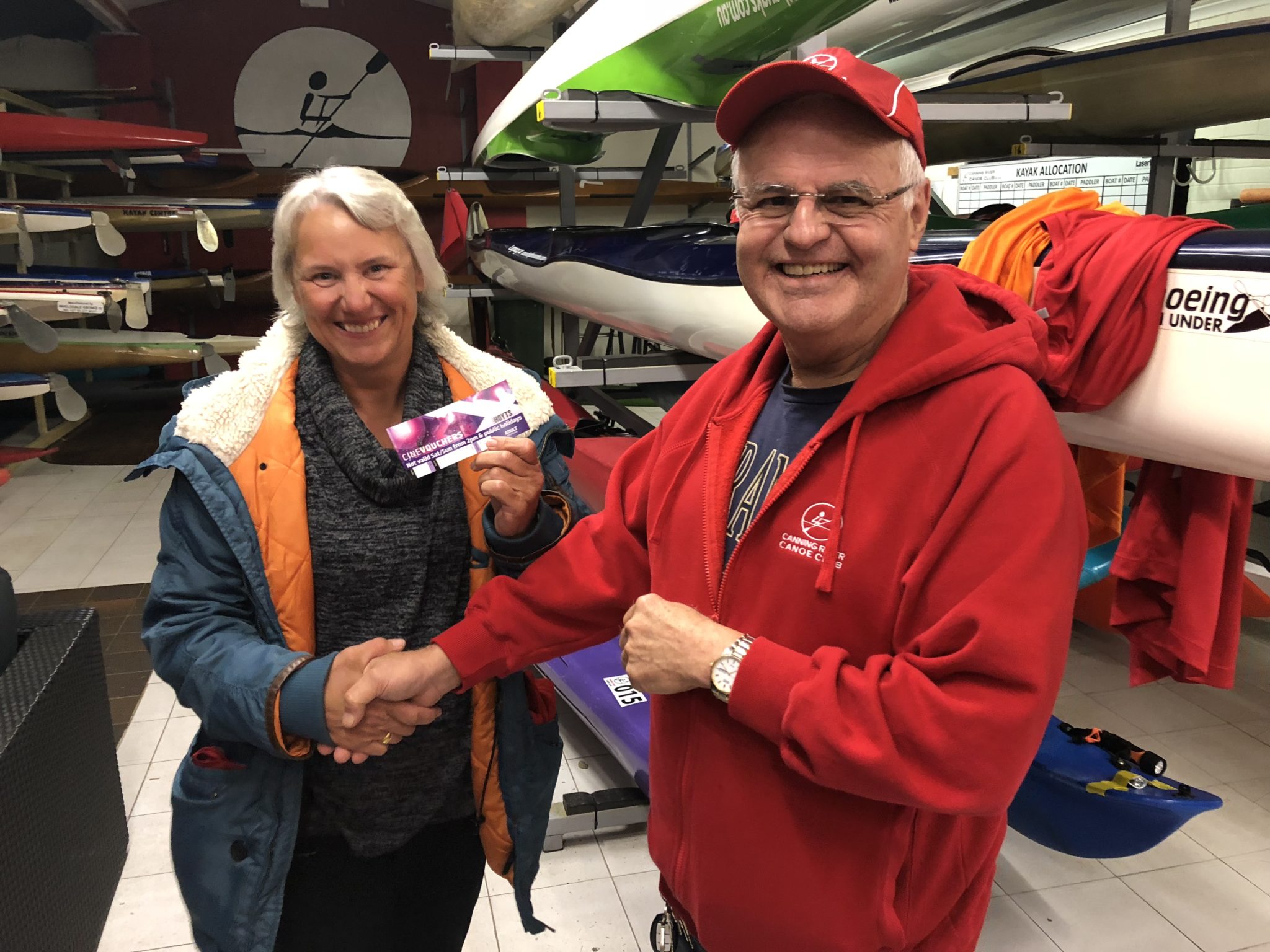 Tues 6th November 2018 : Tonight’s photo shows club member Les presenting Eve McNicol with a movie voucher