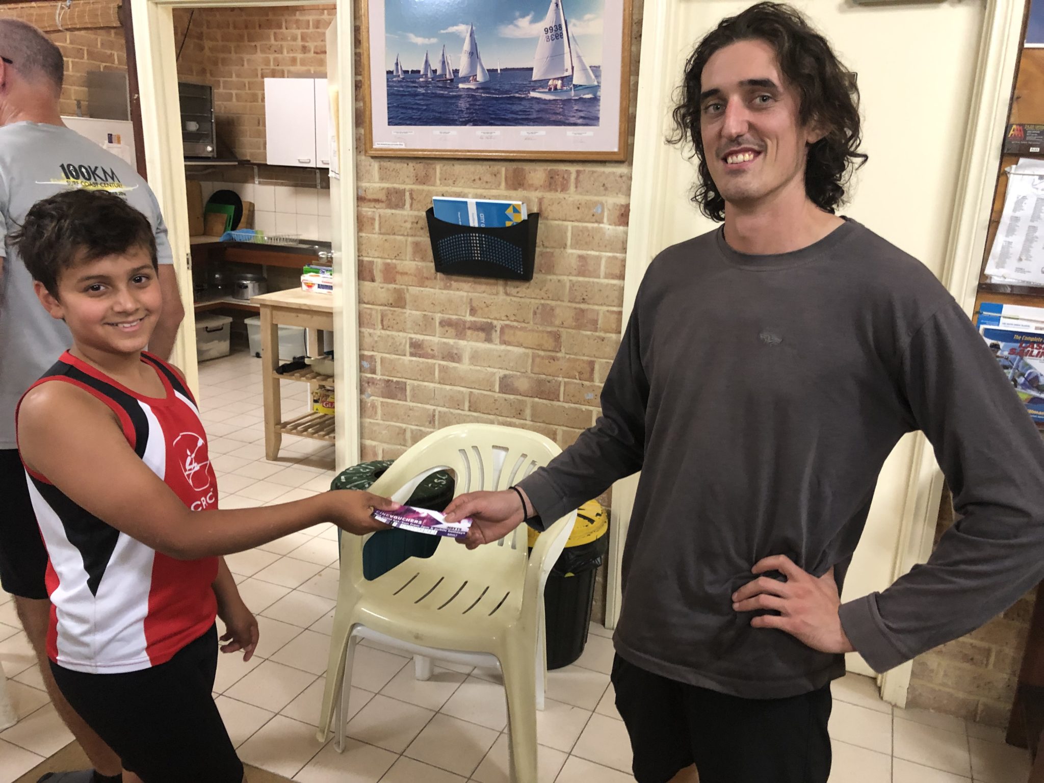 Tuesday 9th April 2019 : Tonight’s photo shows club member Connor Jacobs presenting Matt Jacob (no relation) with the winners movie voucher.